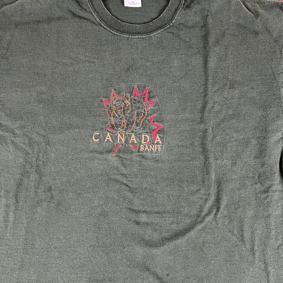 y2k banff canada green t shirt size XL - Picture 3 of 4